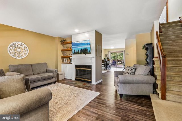 172 LAFAYETTE CT, Trappe, PA 19426