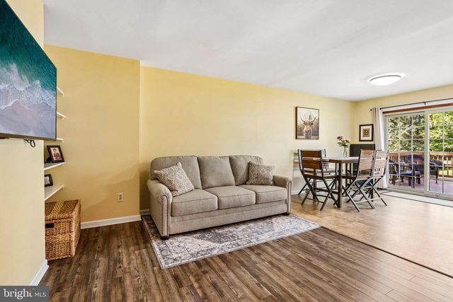 172 LAFAYETTE CT, Trappe, PA 19426