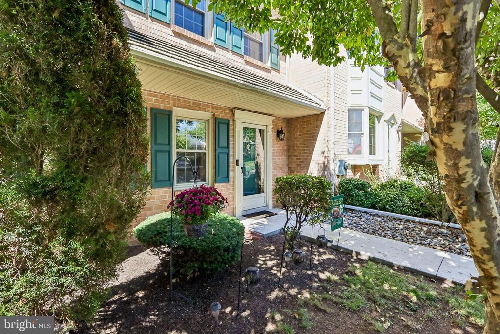 172 LAFAYETTE CT, TRAPPE, PA 19426 — photo 2