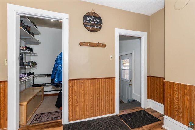 5704 John Ave, Superior, WI 54880