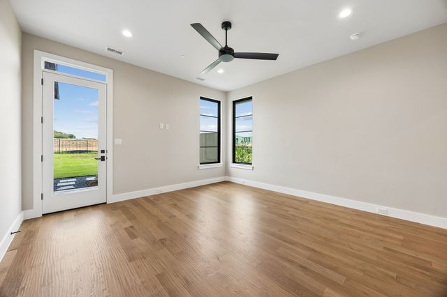 1402 Clydesdale Road, Bartonville, TX 76226