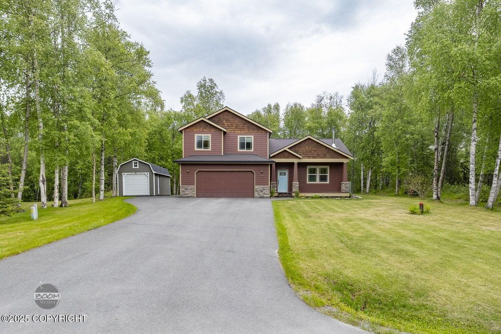 5661 N Tahoe Drive, Wasilla, AK 99654