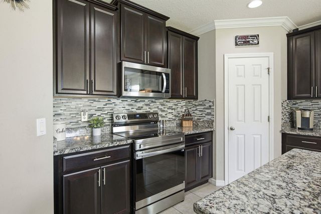 18793 DEER TRACKS LOOP, Lutz, FL 33558
