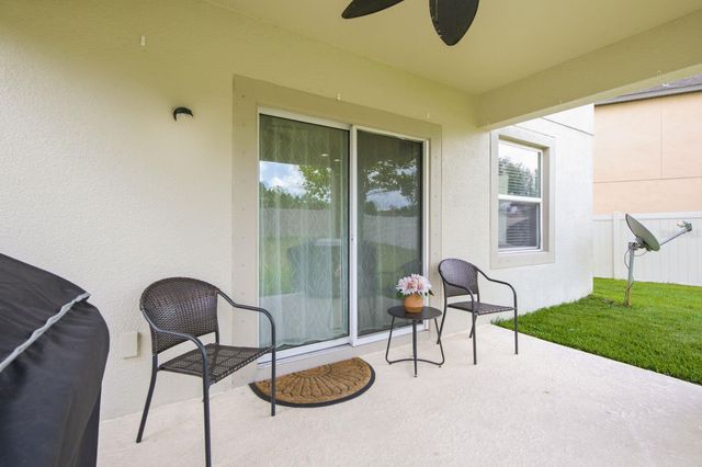 18793 DEER TRACKS LOOP, Lutz, FL 33558