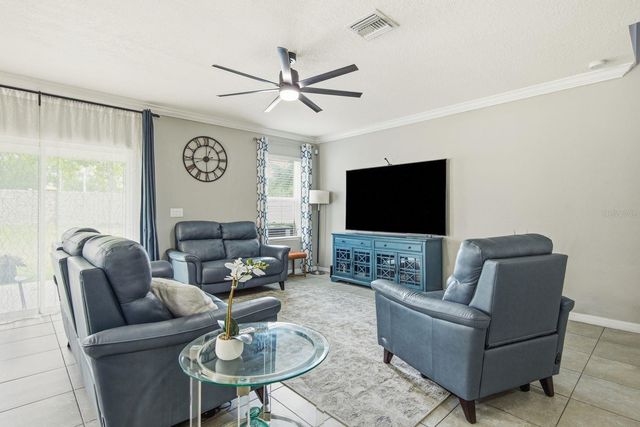 18793 DEER TRACKS LOOP, Lutz, FL 33558