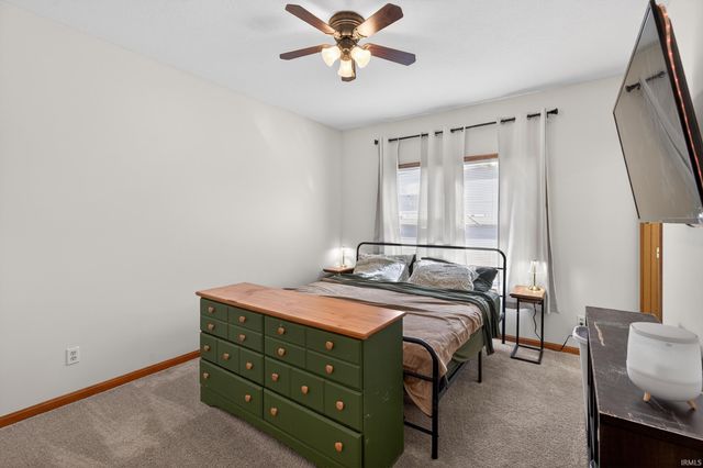 512 Freds Court, Kendallville, IN 46755