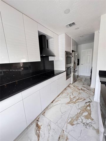 4226 NW 114th Ter 26, Coral Springs, FL 33065