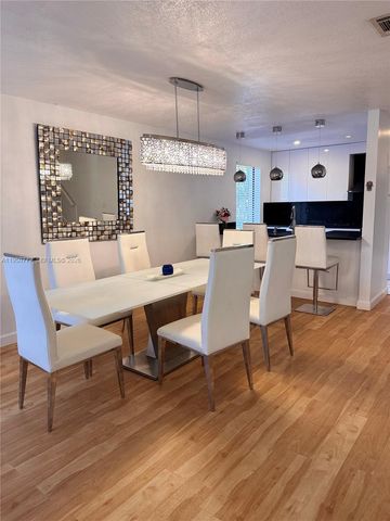 4226 NW 114th Ter 26, Coral Springs, FL 33065