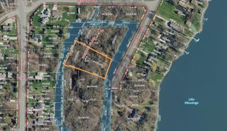 6476 CHEROKEE ISLAND ROAD, Oshkosh, WI 54902