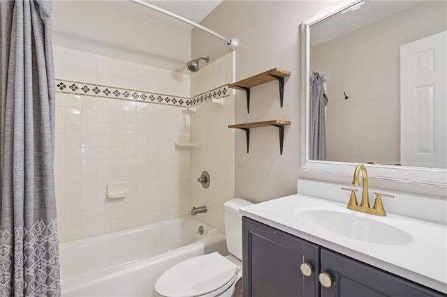 30 Northfield Drive, Newnan, GA 30265