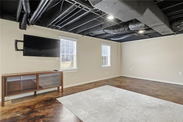 30 Northfield Drive, Newnan, GA 30265