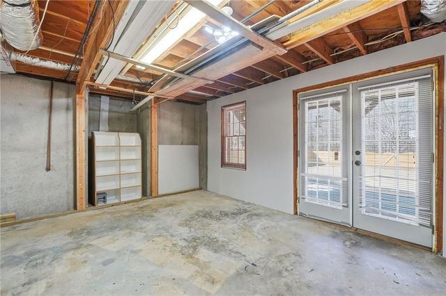 30 Northfield Drive, Newnan, GA 30265