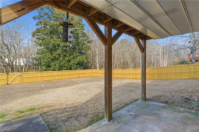 30 Northfield Drive, Newnan, GA 30265