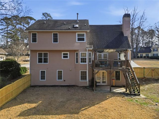 30 Northfield Drive, Newnan, GA 30265