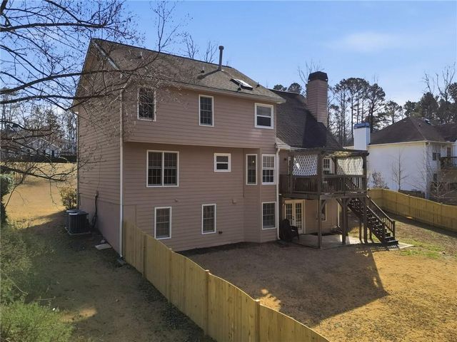 30 Northfield Drive, Newnan, GA 30265