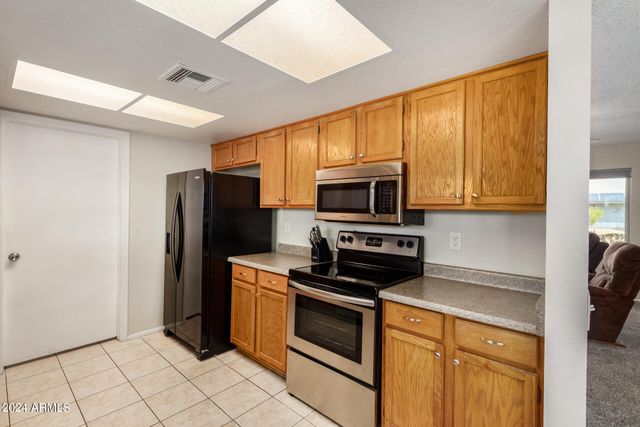 20439 N SKYLARK Drive, Sun City West, AZ 85375