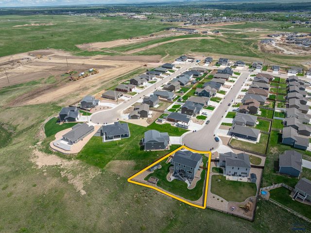 650 SOLOMON CT, Rapid City, SD 57703