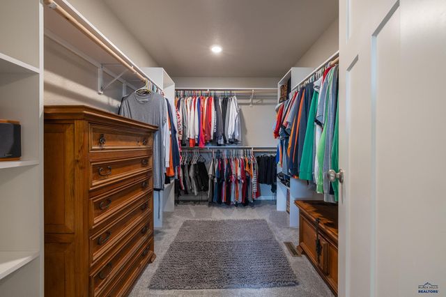 650 SOLOMON CT, Rapid City, SD 57703