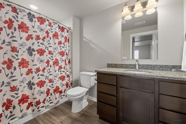 650 SOLOMON CT, Rapid City, SD 57703