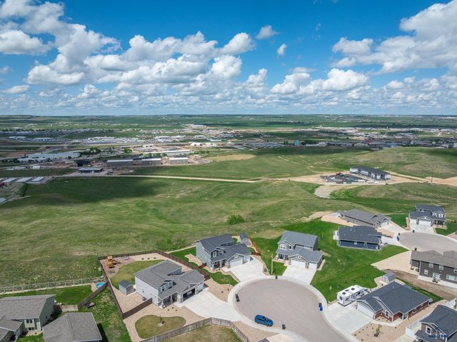 650 SOLOMON CT, Rapid City, SD 57703