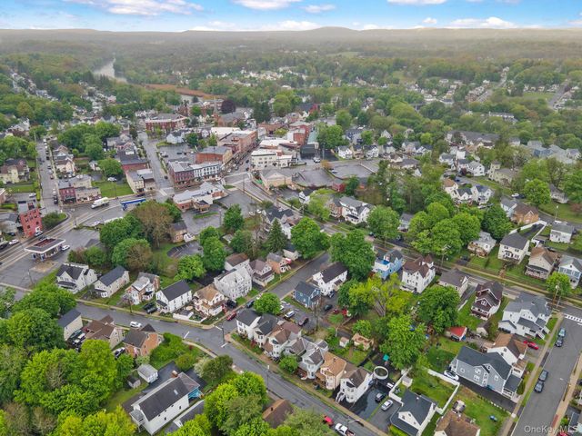 36 Valley Avenue, Walden, NY 12586