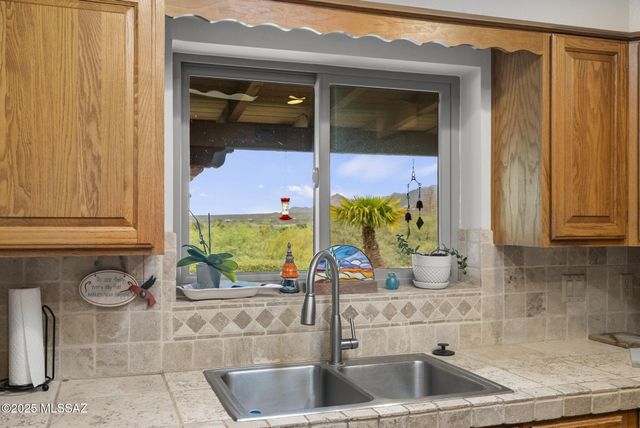 57 Circulo Pimeria Alta, Tubac, AZ 85646