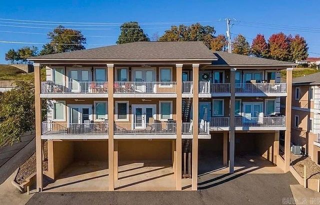141 Central Ter Apt D, Hot Springs National Park, AR 71913