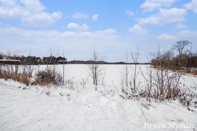 Fillmore Street, Allendale, MI 49401