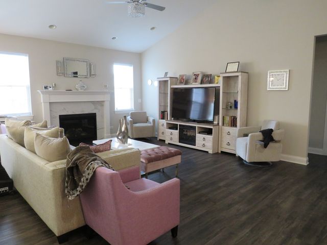 21407 Bay Tree Court, Shorewood, IL 60404