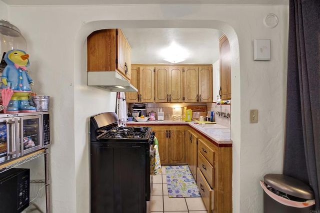 1336 Peach Avenue, El Cajon, CA 92021