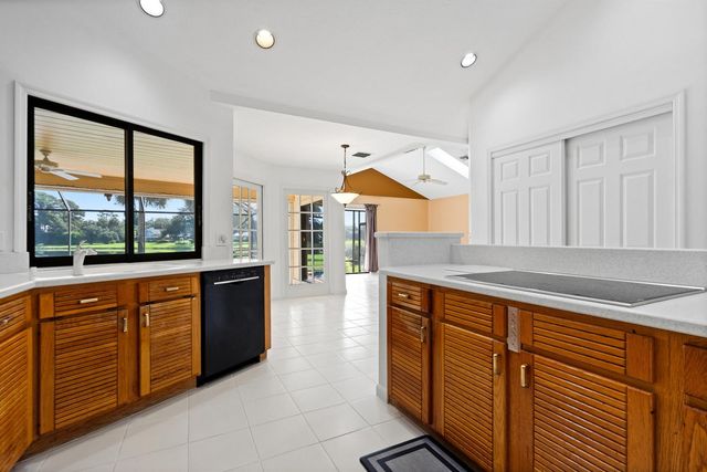 6606 Wood Lake Road, Jupiter, FL 33458