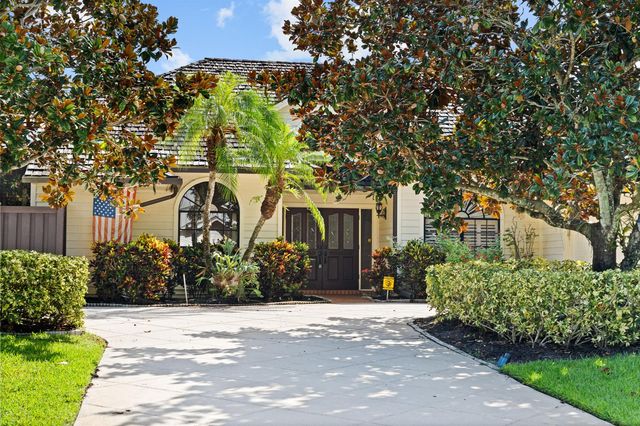 6606 Wood Lake Road, Jupiter, FL 33458