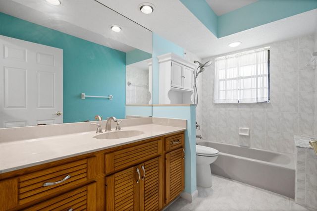 6606 Wood Lake Road, Jupiter, FL 33458