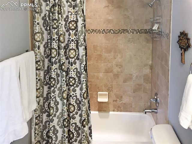 1082 Antrim Loop, Colorado Springs, CO 80910