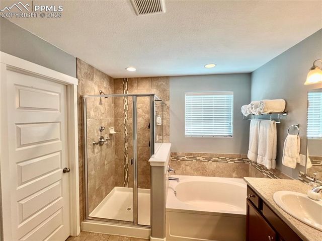 1082 Antrim Loop, Colorado Springs, CO 80910