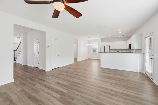 193 Meadow Wood Road, Summerville, SC 29483