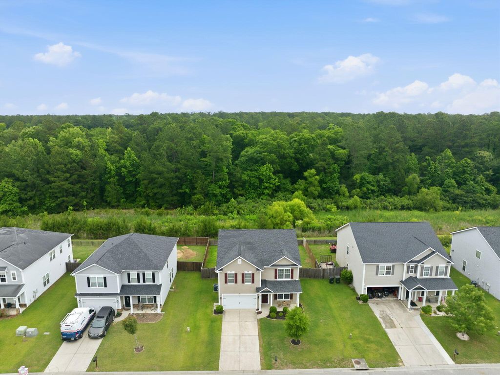 Image 31 of property listing at 193 Meadow Wood Road, Summerville, SC 29483