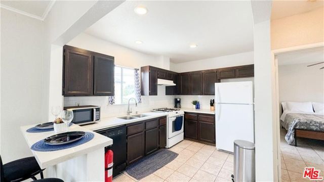 5851 Friends Avenue, Whittier, CA 90601