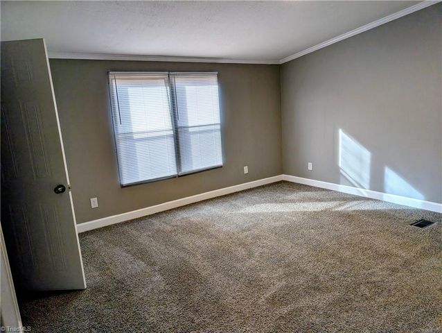 1041 Whitts Road, Madison, NC 27025