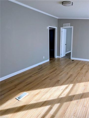 1041 Whitts Road, Madison, NC 27025