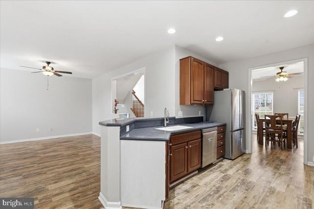 17037 LOFTRIDGE LN, Gainesville, VA 20155