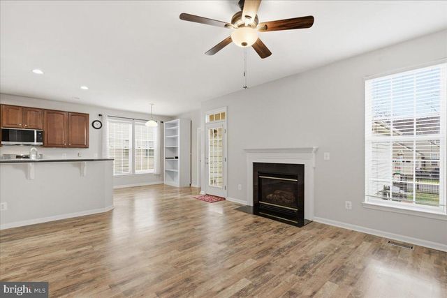 17037 LOFTRIDGE LN, Gainesville, VA 20155