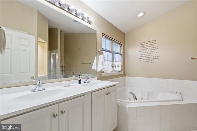17037 LOFTRIDGE LN, Gainesville, VA 20155