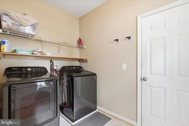 17037 LOFTRIDGE LN, Gainesville, VA 20155