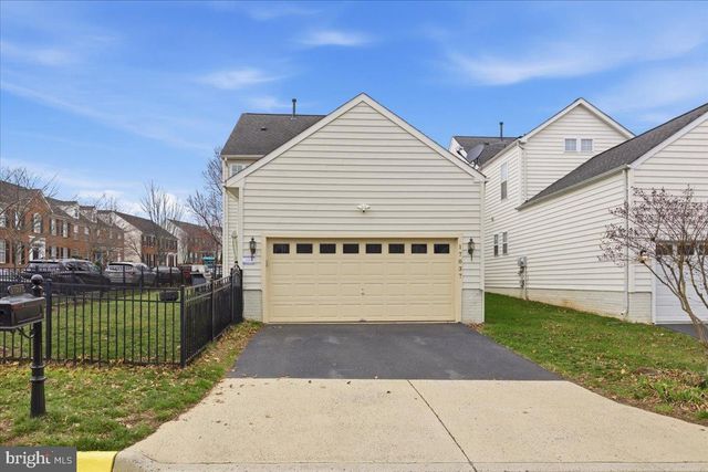 17037 LOFTRIDGE LN, Gainesville, VA 20155