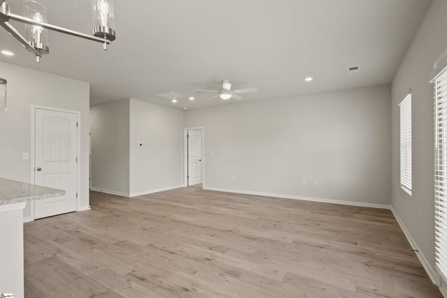 617 Silver Fir Street, Piedmont, SC 29673