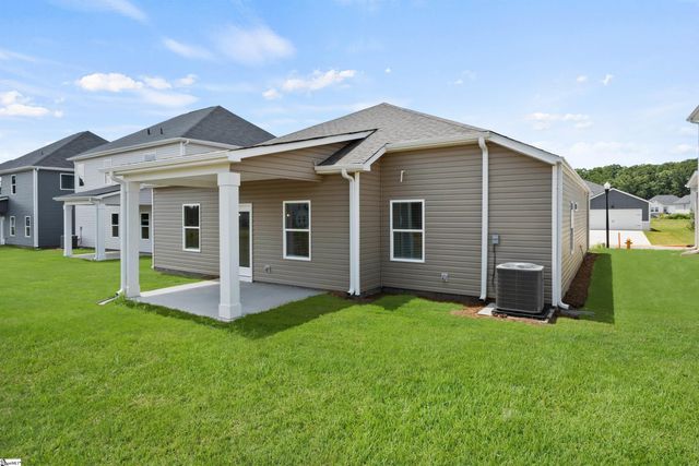 617 Silver Fir Street, Piedmont, SC 29673