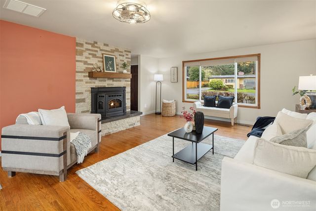 4336 328th Place SE, Fall City, WA 98024