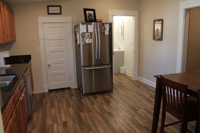 516 Wilson Ave, Lebanon, TN 37087