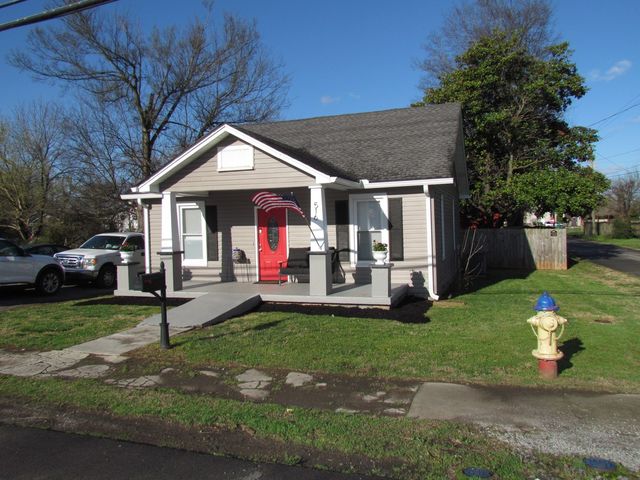 516 Wilson Ave, Lebanon, TN 37087